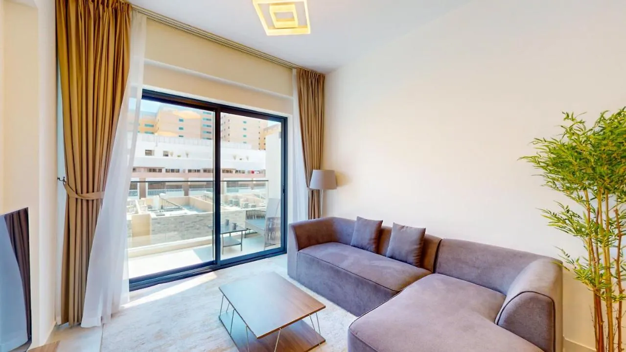 Avanos Residence - Chic One Bedroom In Jvc Dubai 0*,